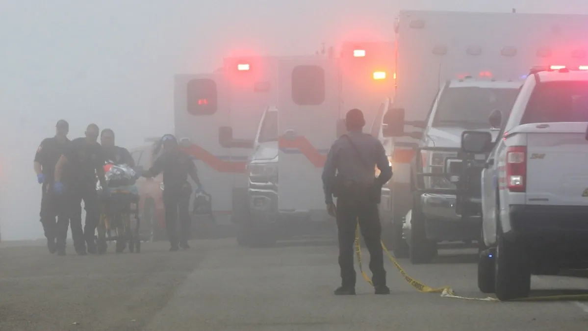 Confirma Marina seis fallecidos tras desplome de avión en Texas