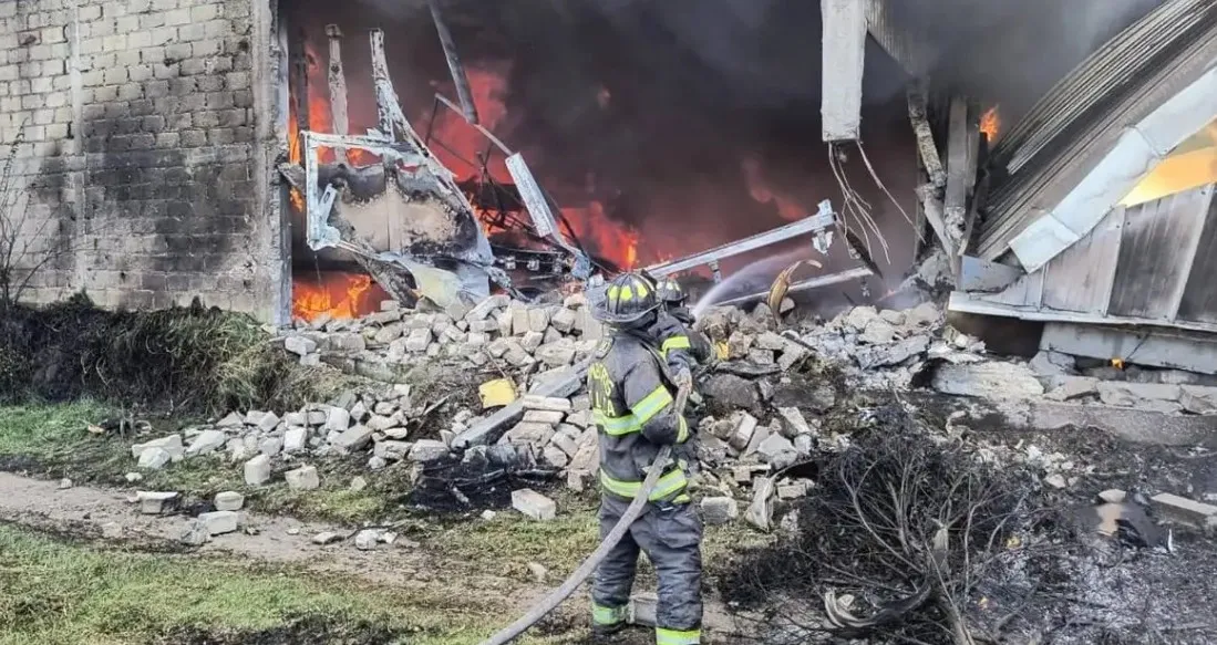 “Nos estamos desplomando”: revelan audio previo al accidente aéreo en Toluca