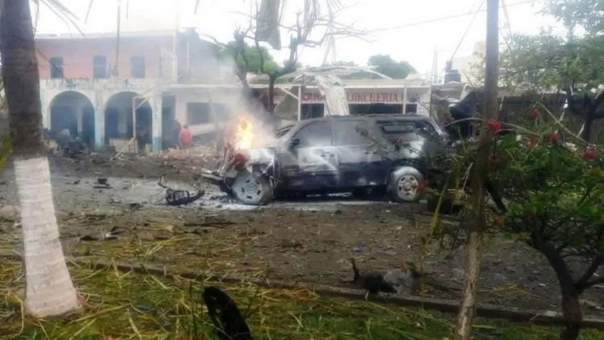 FGR investiga como terrorismo el ataque con coche-bomba en Michoacán