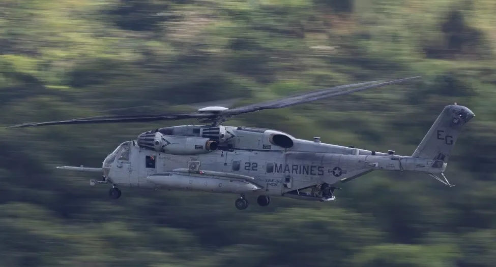 Persigue EU a un tercer buque petrolero de Venezuela; busca interceptarlo