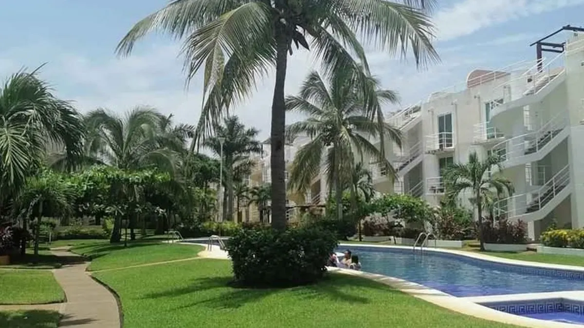 Disputa por administración provoca golpes y daños en Marina Diamante de Acapulco