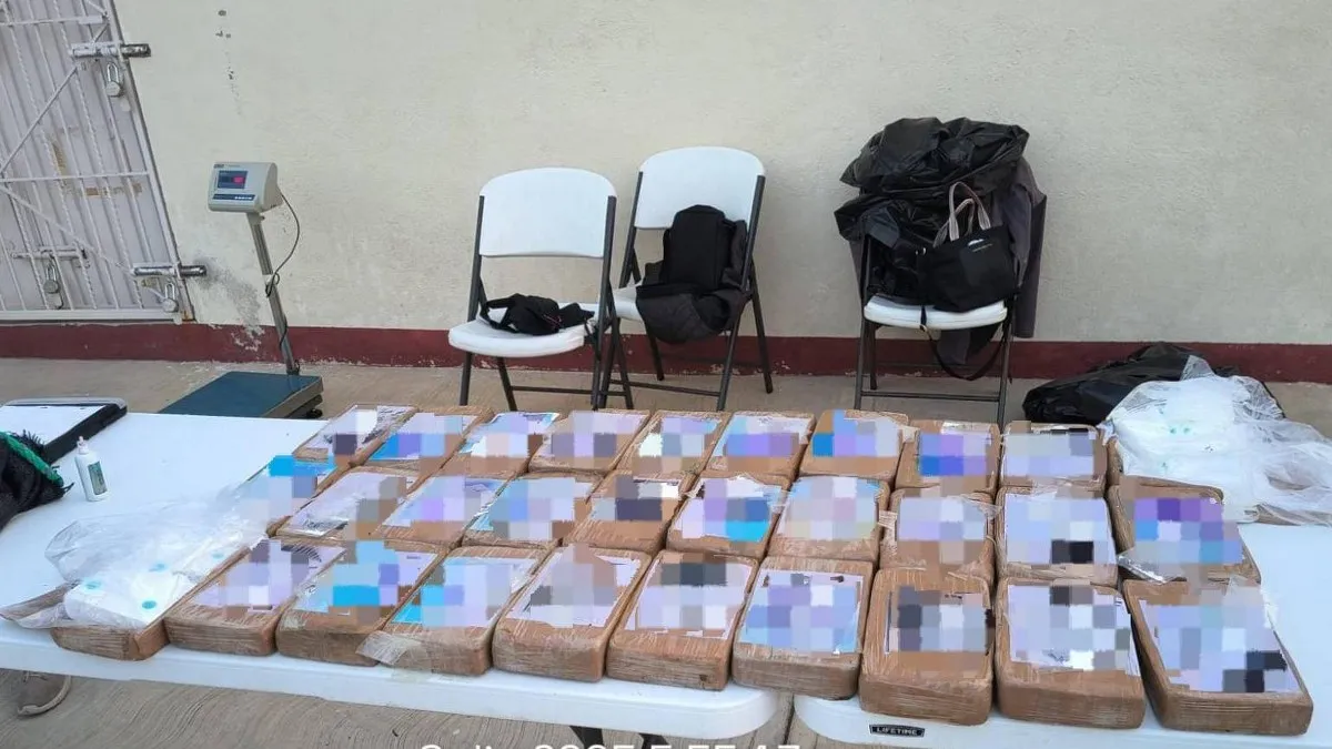 Marina asegura 30 kilos de cocaína frente a costas de Acapulco