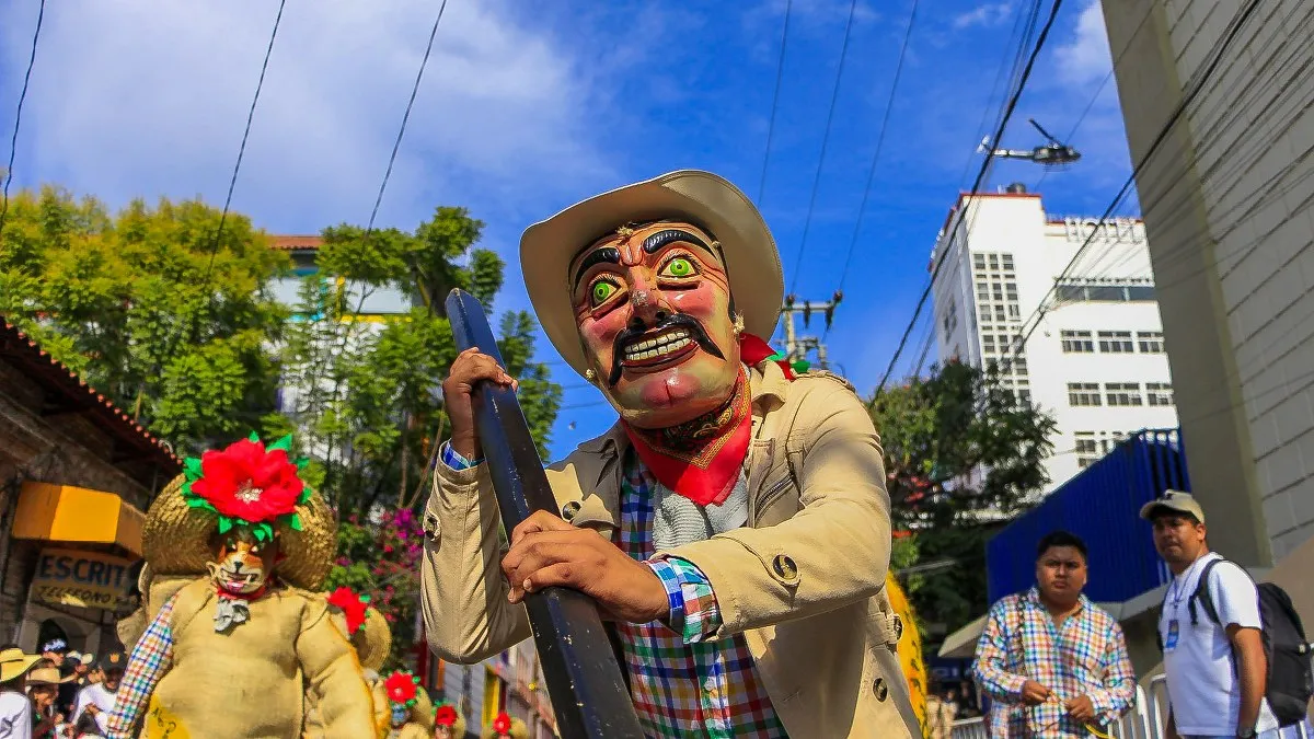 Celebran 200 años del Paseo del Pendón en Chilpancingo, Guerrero