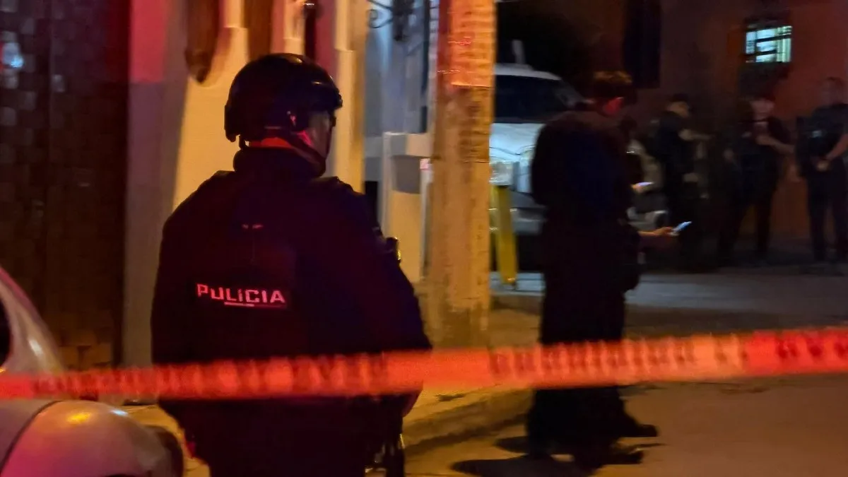 Hallan hombre sin vida y atado en una calle de la Progreso de Acapulco