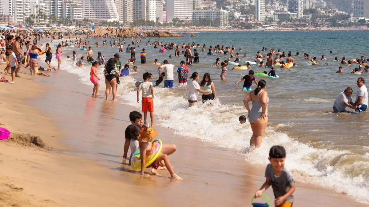 Tras Otis y John, Acapulco reporta repunte turístico y reducción del 71% en homicidios