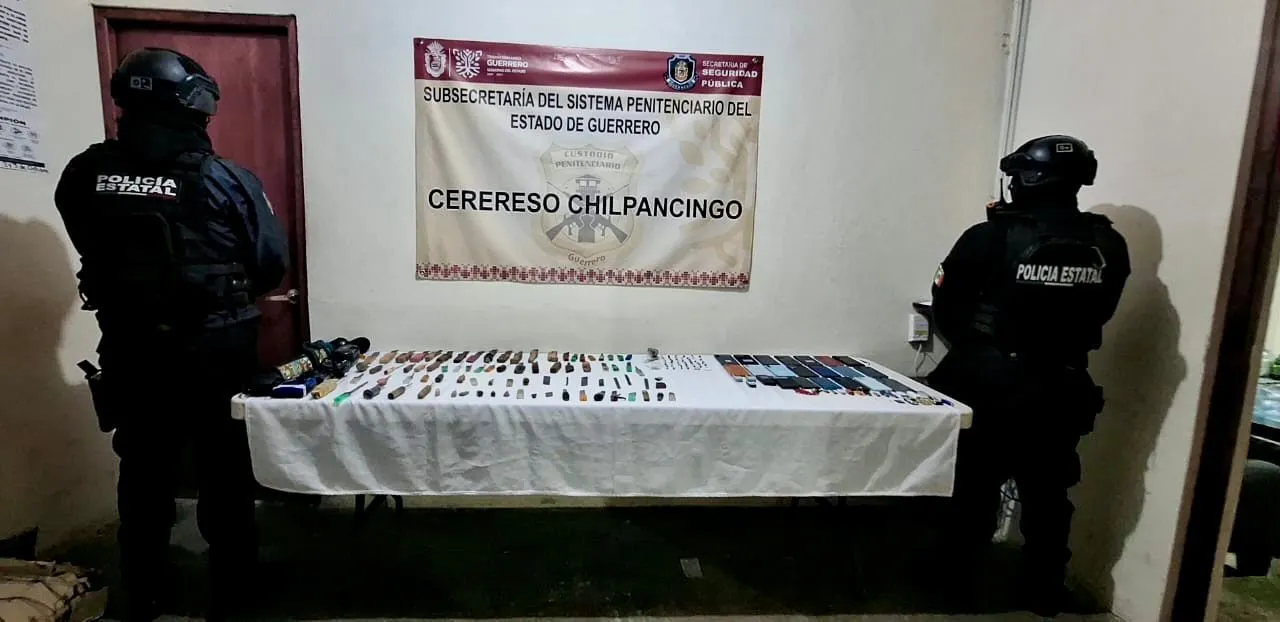 Hallan heroína, cristal y armas hechizas dentro del penal de Chilpancingo