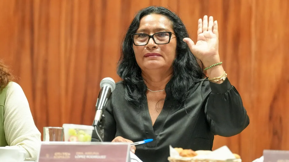 Abelina López exhibe carta de la ASF que descarta observaciones por recursos 2023