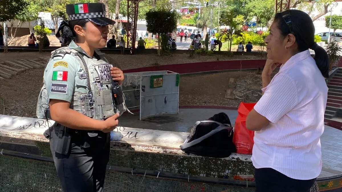 Guardia Nacional recorre a pie zonas concurridas de Chilpancingo