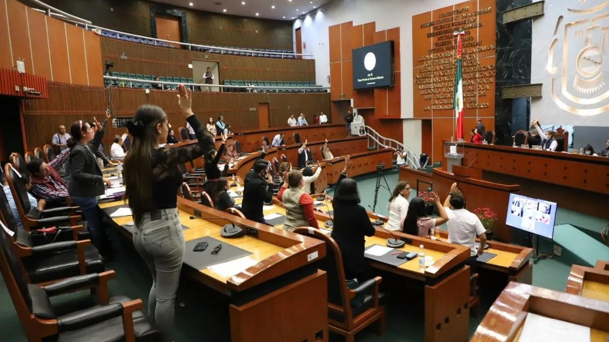 Morena pospone relevo en la Jucopo y mantiene incertidumbre interna, acusa Pablo Amílcar