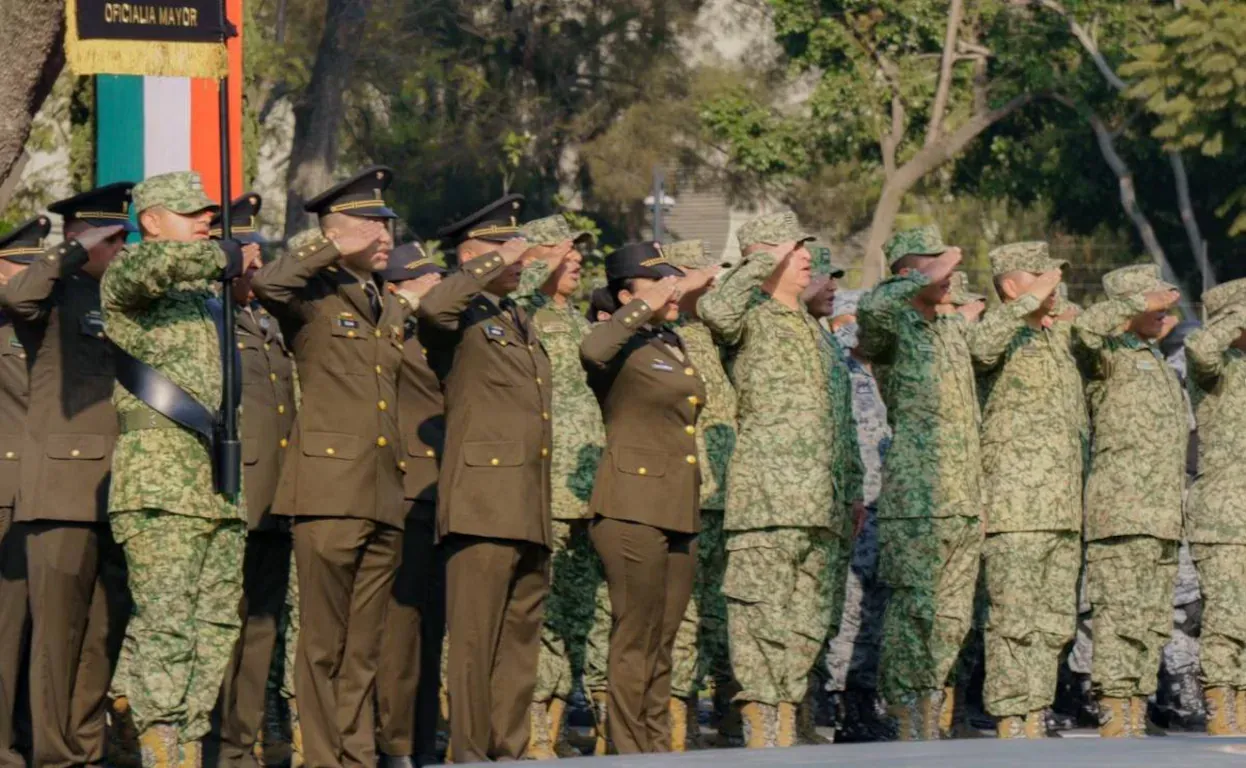 Reacomodo en la cúpula militar: tres generales asumen funciones en Sedena