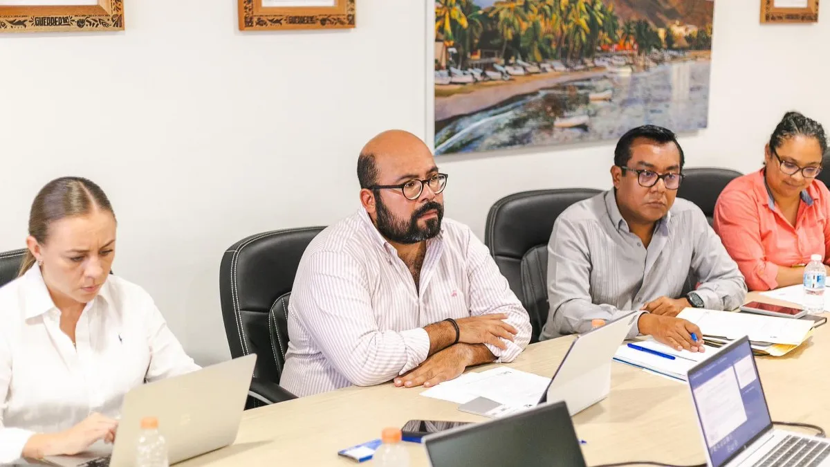 Se deslinda Ricardo Salinas de las encuestas que lo favorecen para la alcaldía de Acapulco