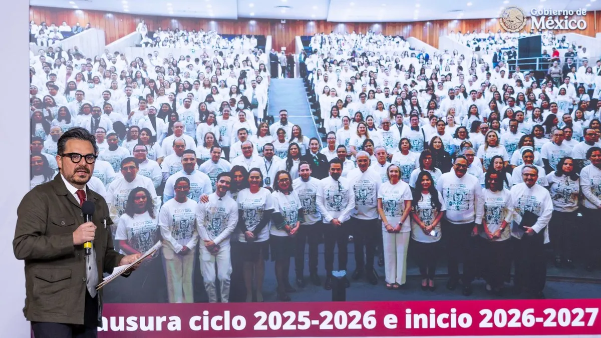 El IMSS duplica su capacidad de formación y gradúa una nueva generación de especialistas