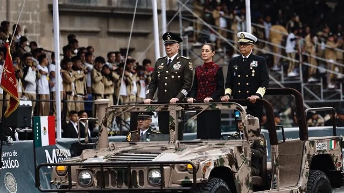 Reafirmación del poder: Sheinbaum encabeza la 'Marcha de la Lealtad' en tiempos de redefinición civil-militar