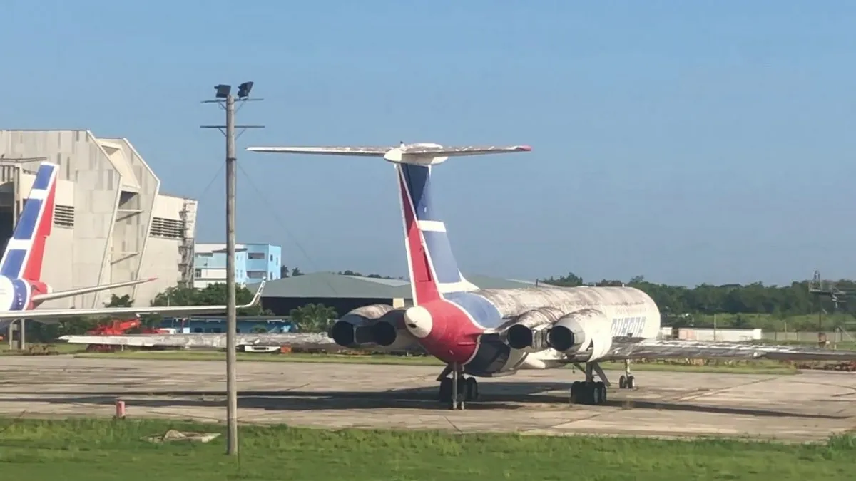 Cuba se queda sin aviones; falta de combustible paraliza a aerolíneas durante un mes