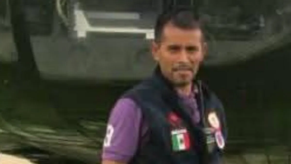 Matan a ex comisario en Tecpan, Guerrero, y hallan combi incendiada