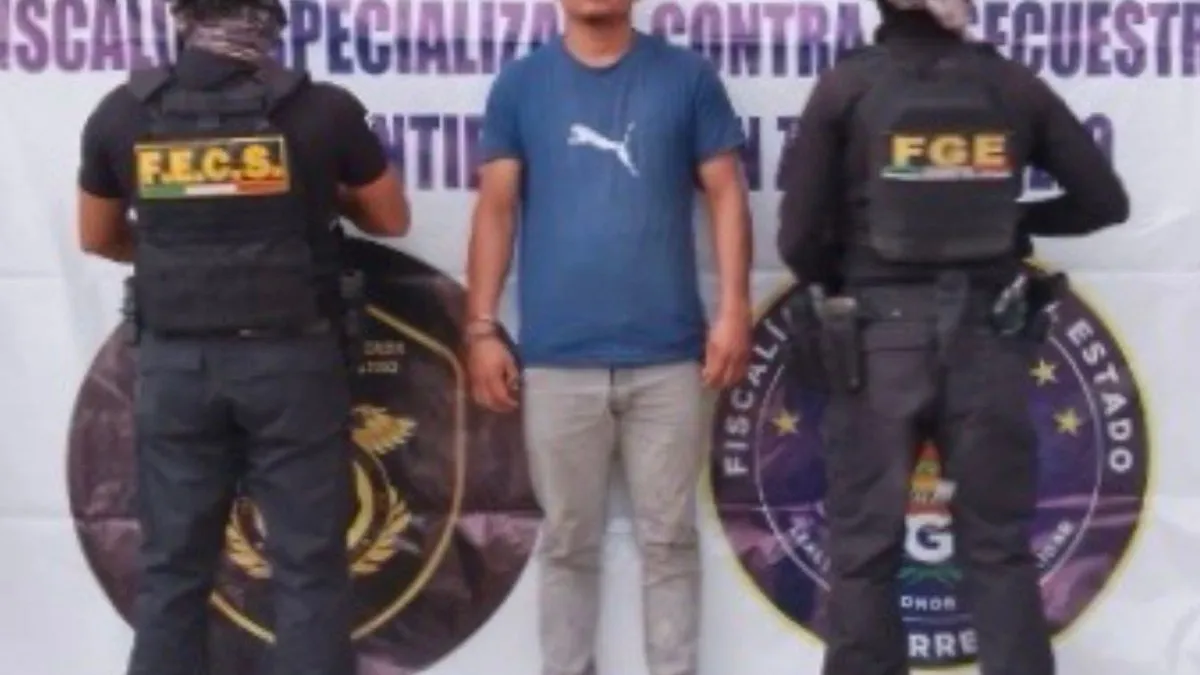 Guerrero: detienen a hombre en Petatlán con arma y presunto cristal