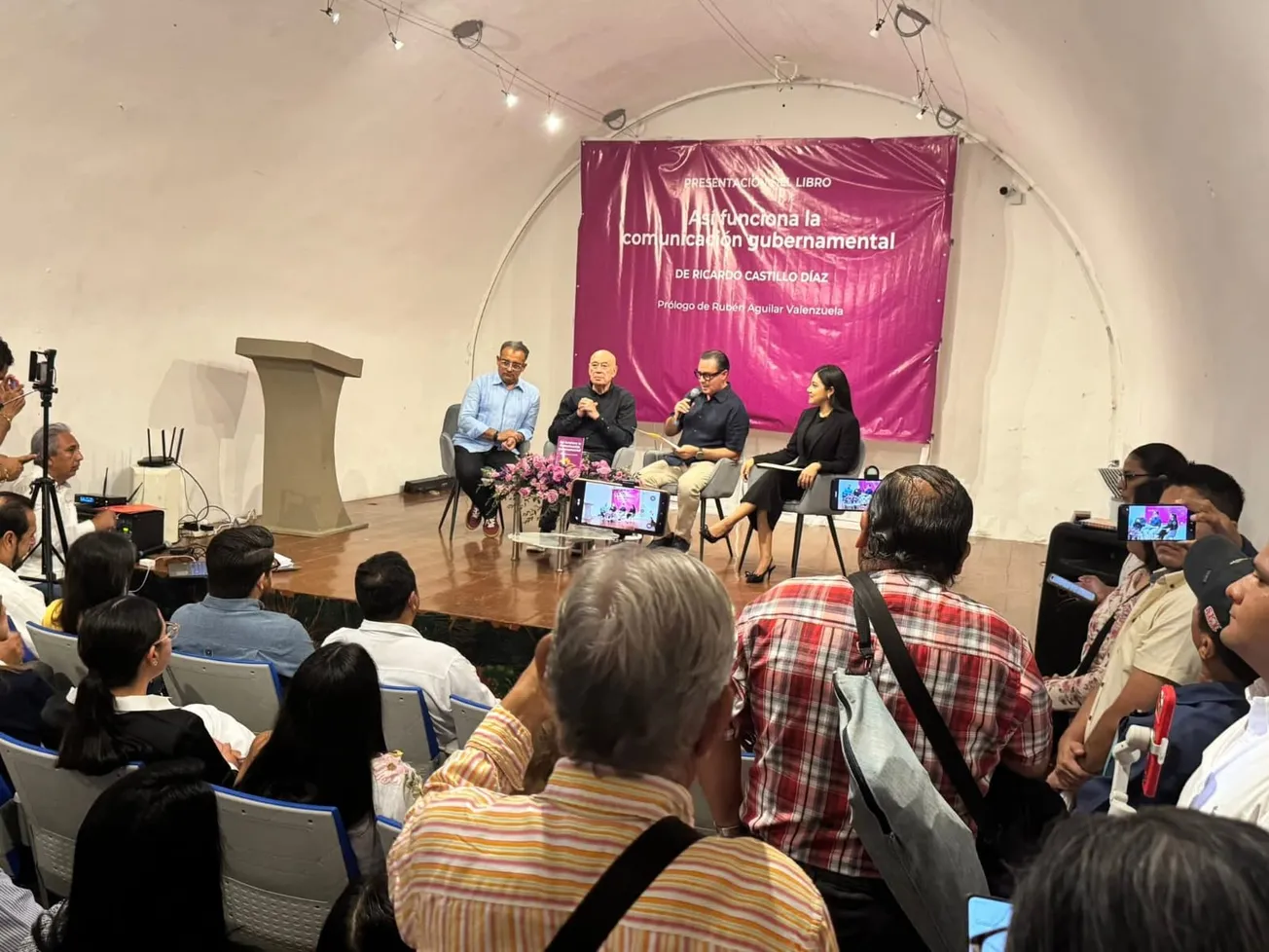 "Esa pregunta no se pregunta": La presentación del libro de Ricardo Castillo que terminó siendo termómetro electoral en Acapulco