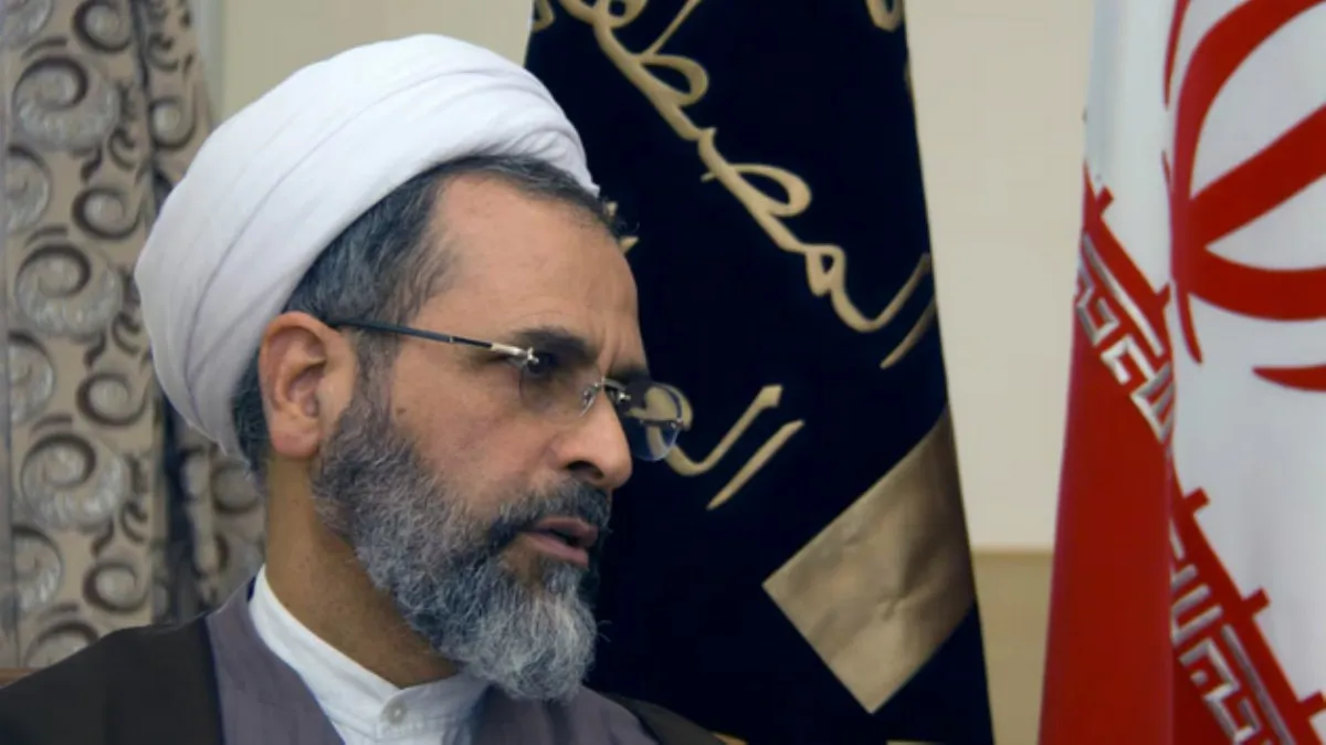 Irán recompone su cúpula tras la muerte de Jameneí y designa a Alireza Arafi para el liderazgo interino