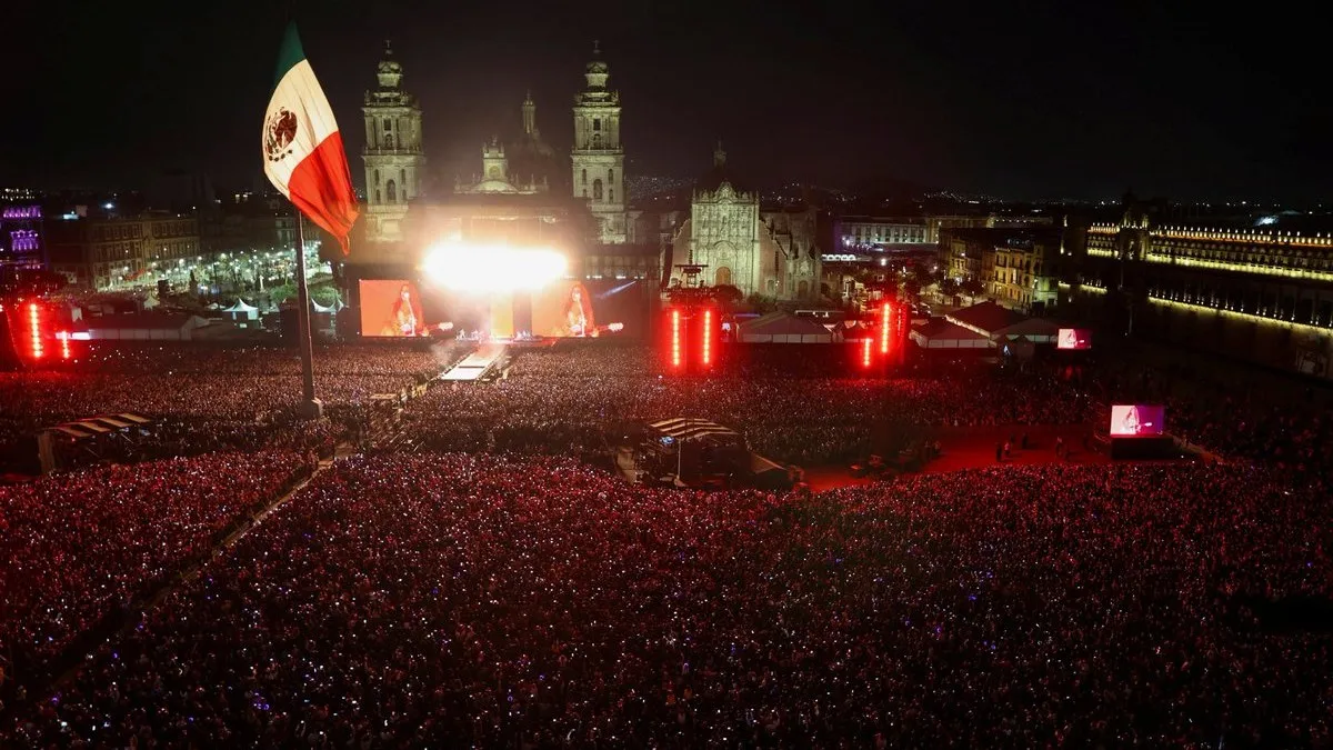 El Zócalo se rindió ante Shakira.