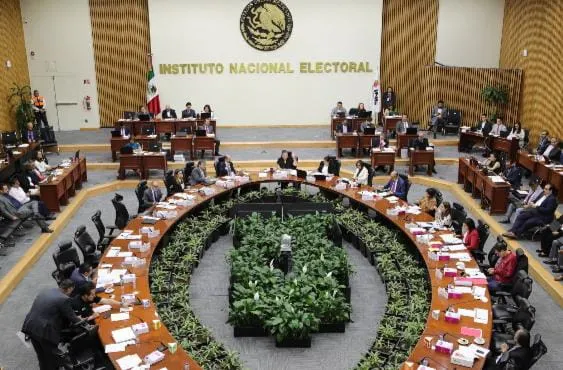 PT lidera lista de sanciones por egresos no comprobados ante el INE