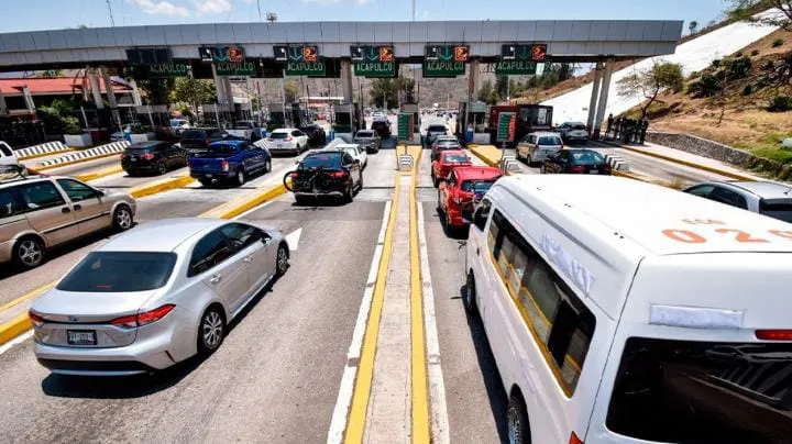 Transportistas proponen revisar destino de ingresos de casetas ante falta de infraestructura: CONATRAM