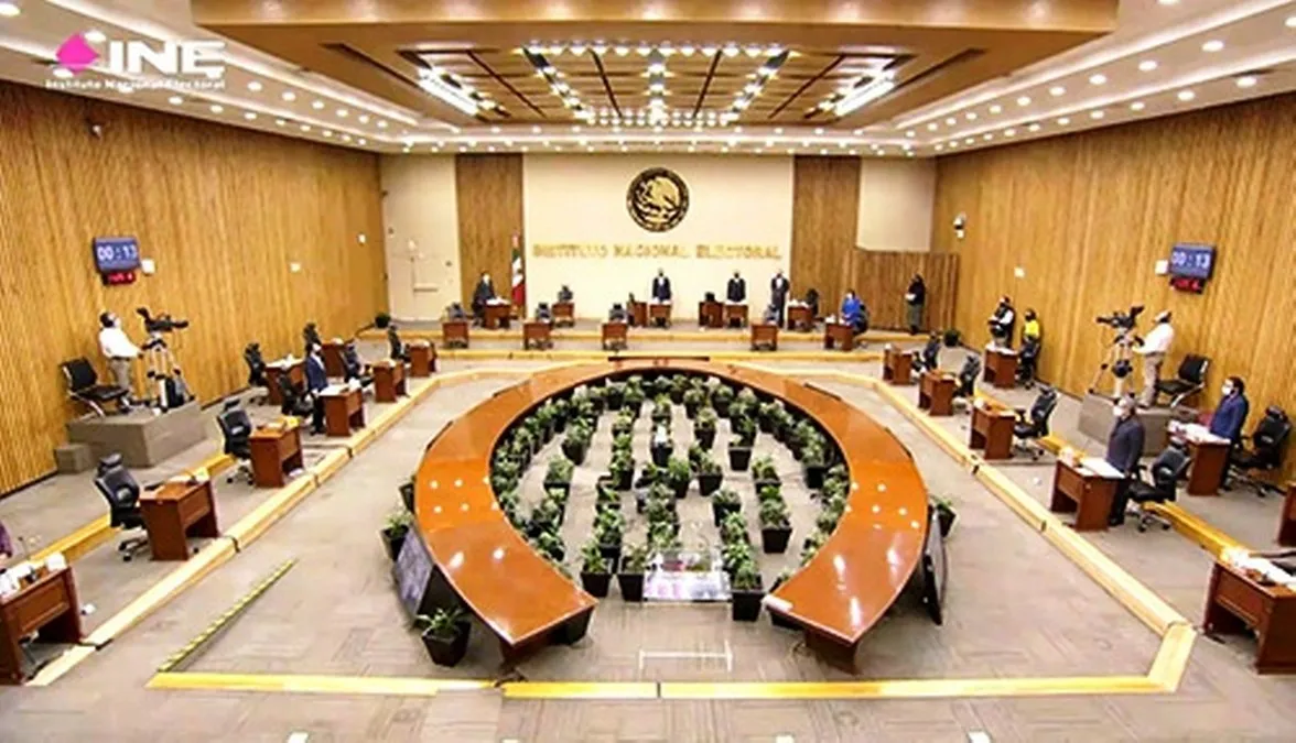 Monreal admitió no conocer a la mayoría de los inscritos.