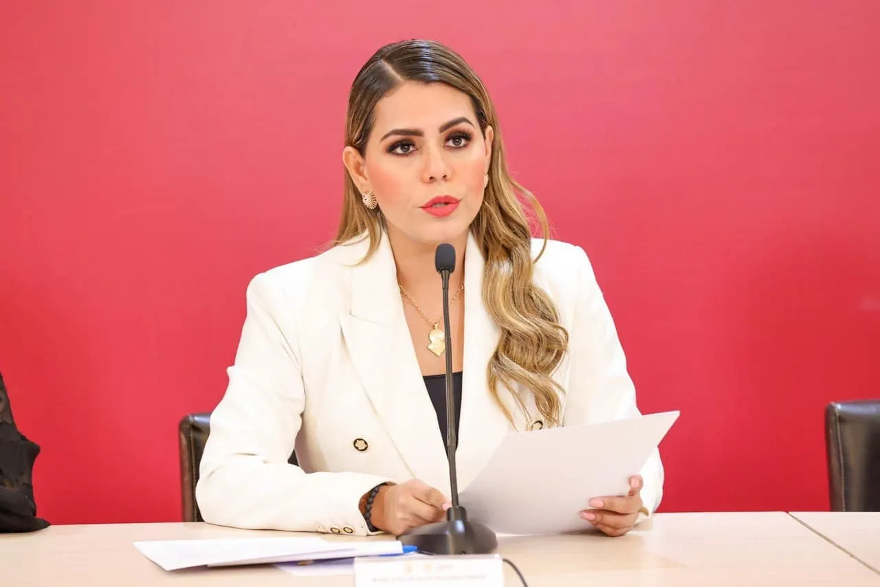 Suspende Evelyn Salgado su informe de gobierno por el huracán «Otis»