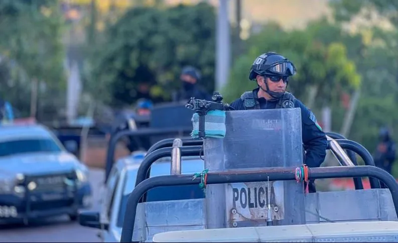 Despliegan operativos para localizar a reporteros privados de su libertad en Taxco