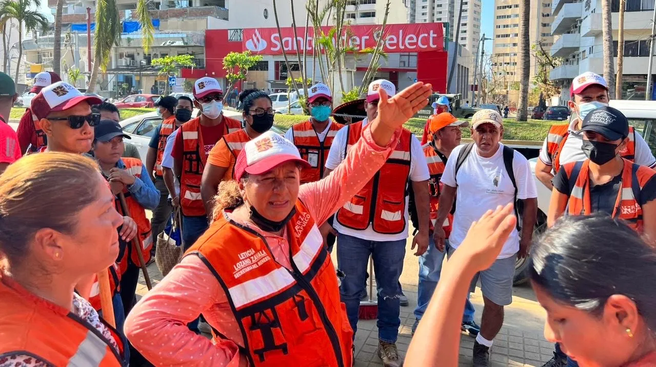 Intensifica Gobierno de Abelina López Rodríguez limpieza en colonias y avenidas