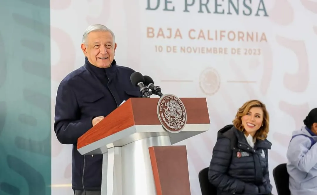 La gente no votará por ‘politiqueros’, asegura AMLO