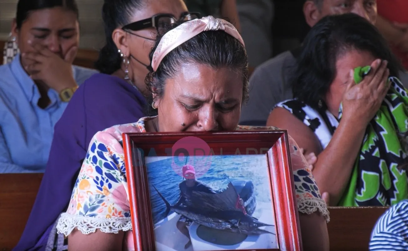 A 40 días del huracán, familiares de marineros desaparecidos claman ayuda en una misa