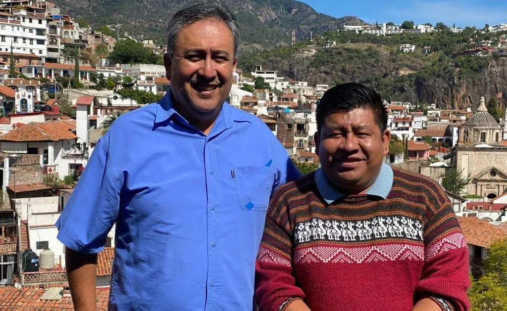 Militantes de Morena se pasan a MC en Guerrero