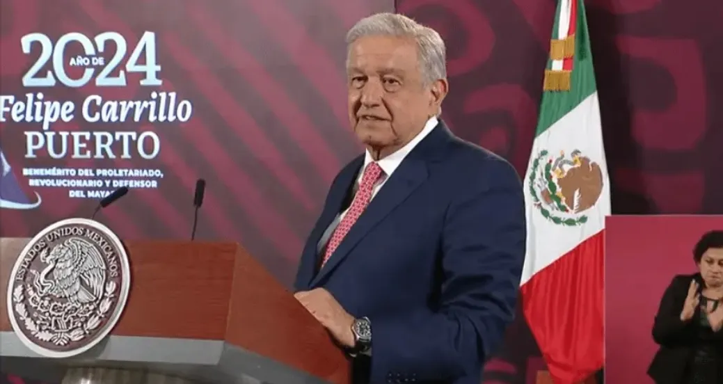López Obrador lamenta la muerte de tres servidores de la nación en la Autopista del Sol 